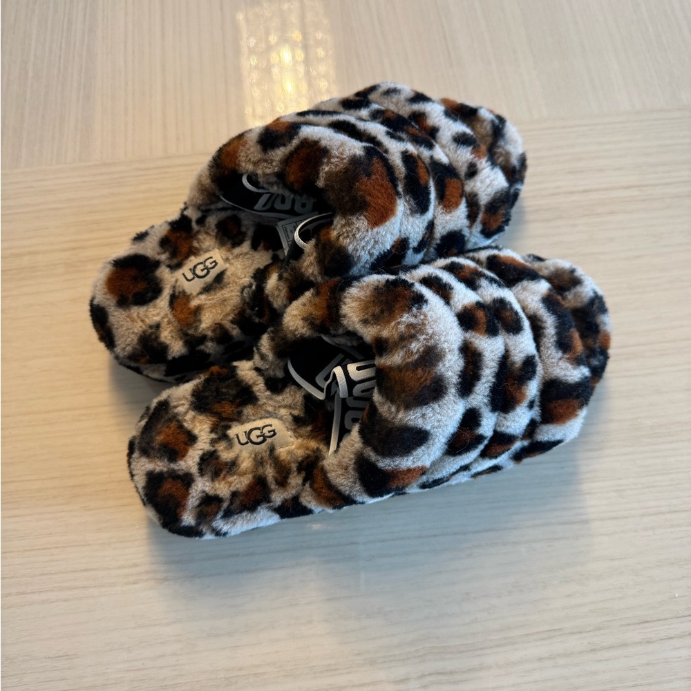 UGG Fluff Yeah Leopard size 6 NWOT